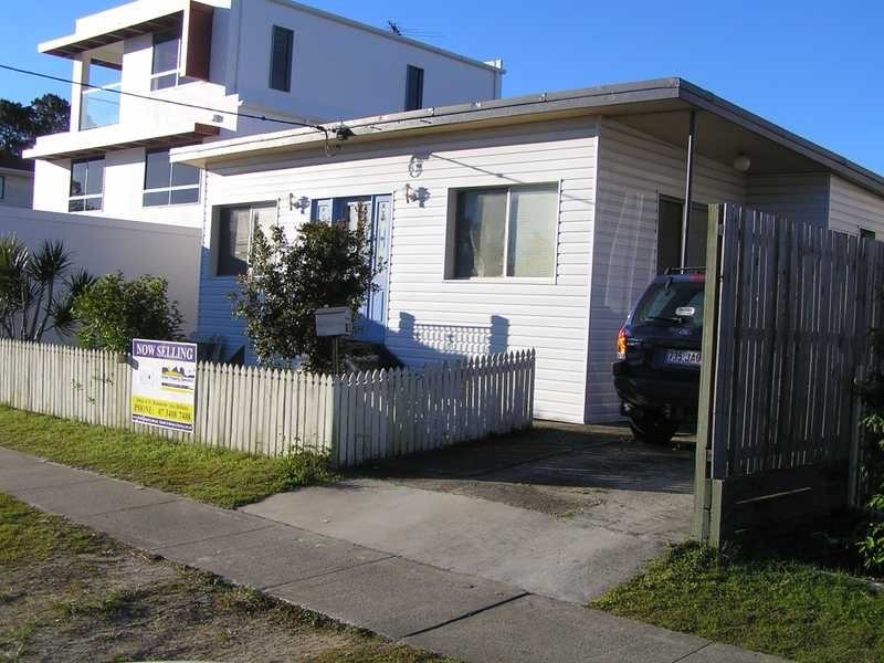 59 Toorbul Street, Bongaree QLD 4507