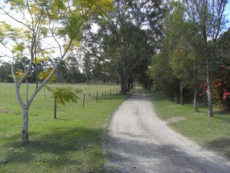 67 Newman Road, Beachmere QLD 4510