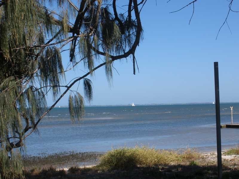 Unit 4/143 Bishop Road, Beachmere QLD 4510