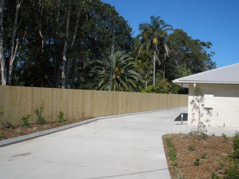 Unit 4/143 Bishop Road, Beachmere QLD 4510