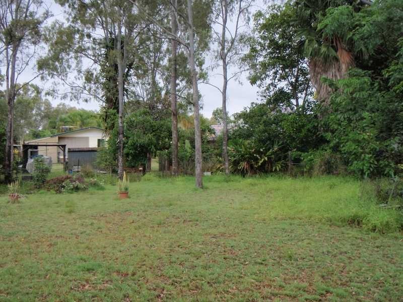 12 Progress Avenue, Beachmere QLD 4510