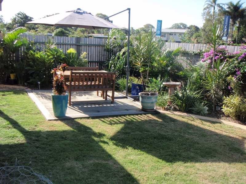 1 Adam Court, Beachmere QLD 4510