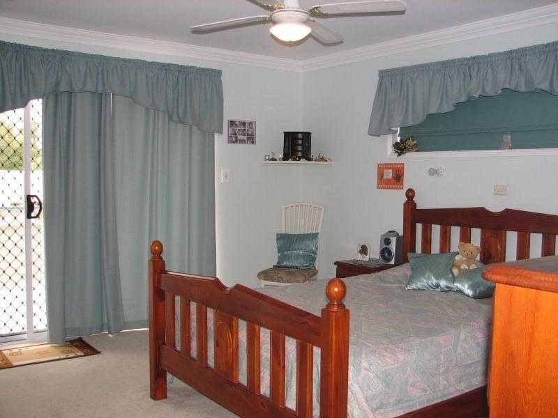 9 Intrepid Court, Beachmere QLD 4510