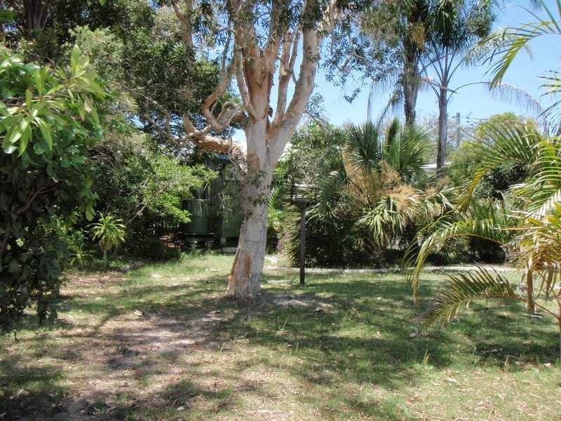 79 Biggs Ave, Beachmere QLD 4510