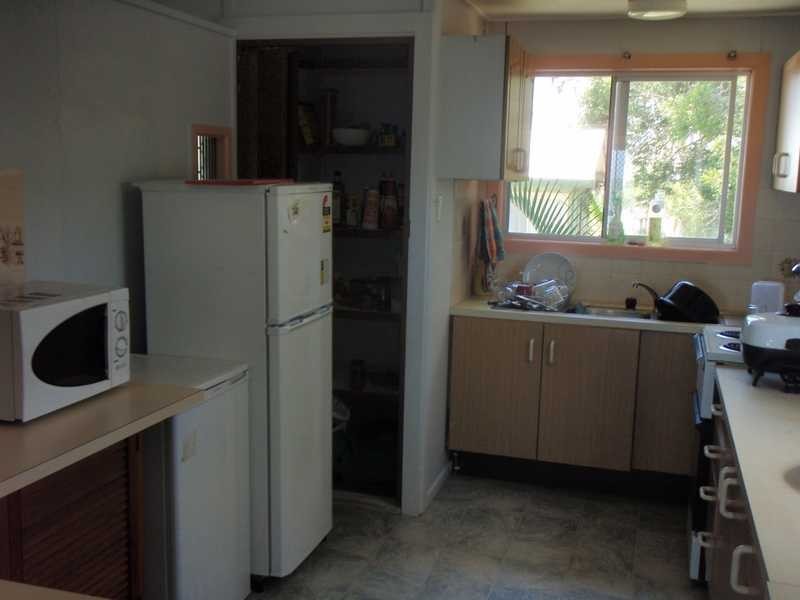 79 Biggs Ave, Beachmere QLD 4510