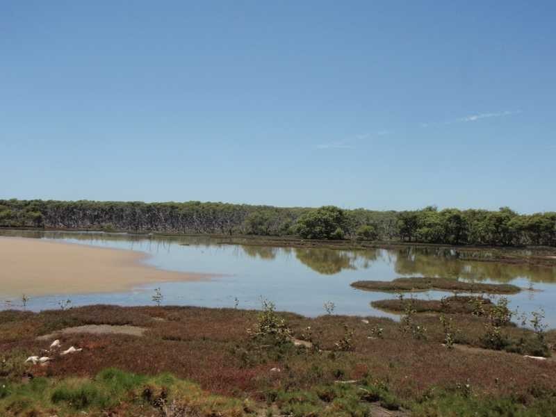 189 Moreton Tce, Beachmere QLD 4510