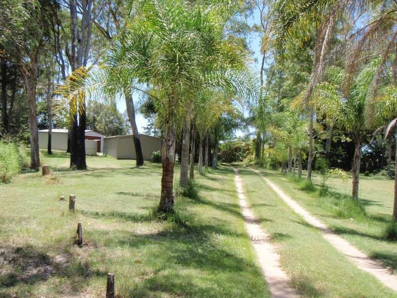 189 Moreton Tce, Beachmere QLD 4510