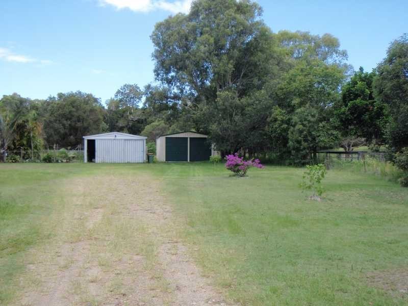 40 Bellay Road, Beachmere QLD 4510