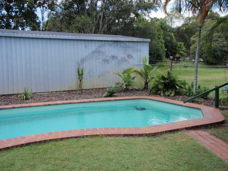 40 Bellay Road, Beachmere QLD 4510