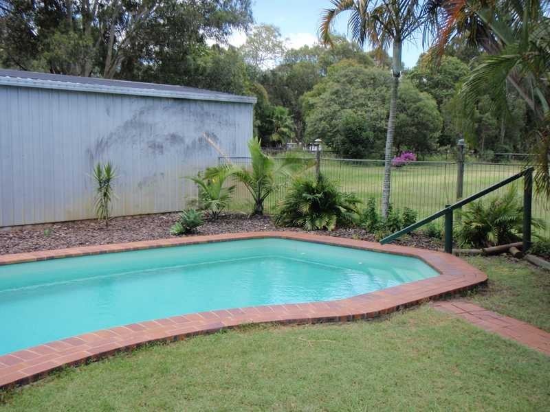 40 Bellay Road, Beachmere QLD 4510