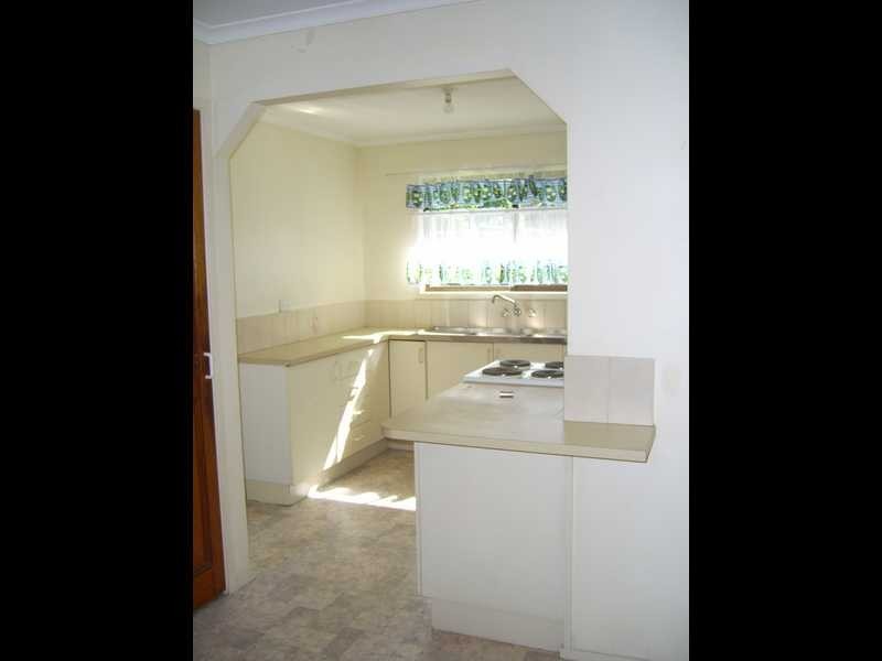 18 Railway Parade, Caboolture QLD 4510