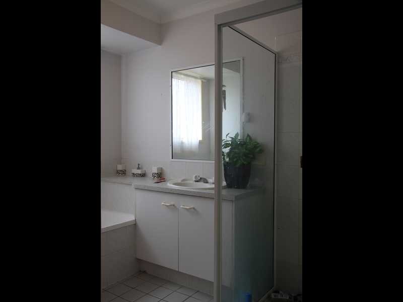 99 James Street, Beachmere QLD 4510