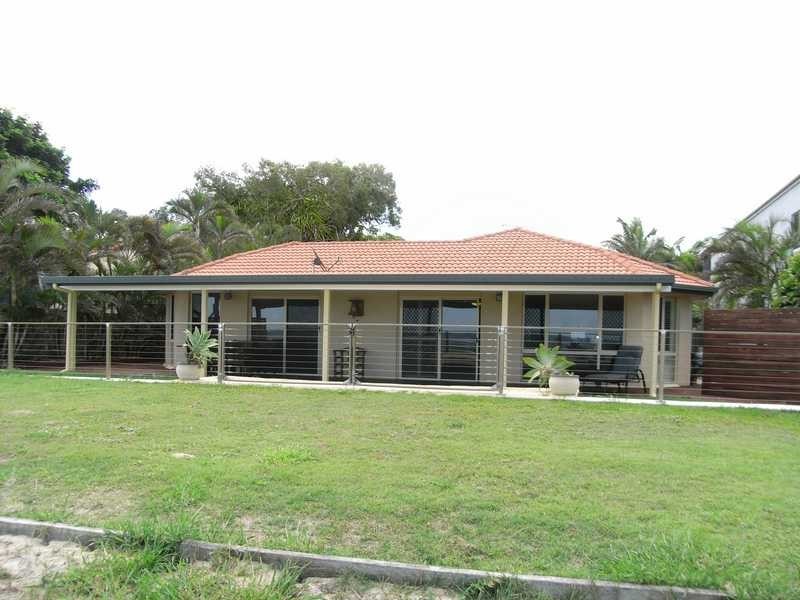 27 Grace Street, Beachmere QLD 4510