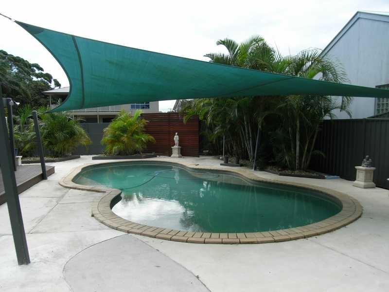 27 Grace Street, Beachmere QLD 4510