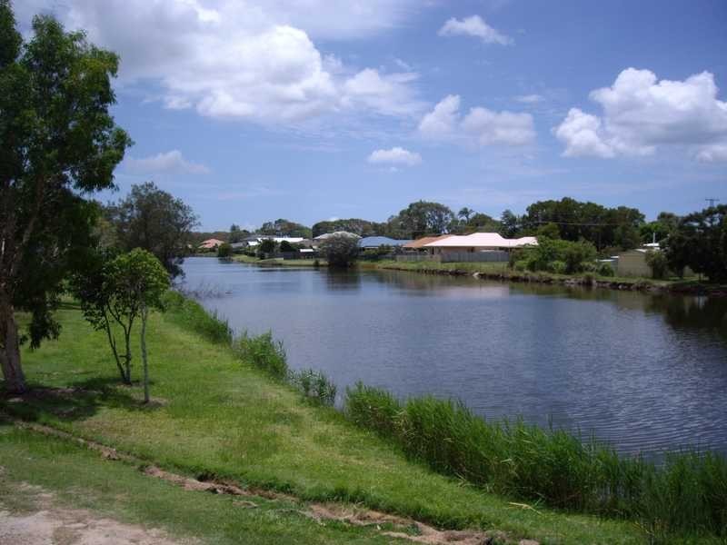 13 Kunde Street, Beachmere QLD 4510
