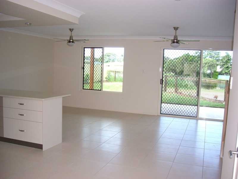 13 Kunde Street, Beachmere QLD 4510