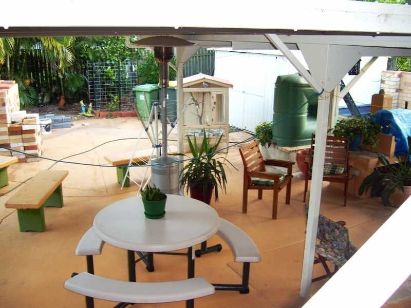 16 Fiona Street, Beachmere QLD 4510