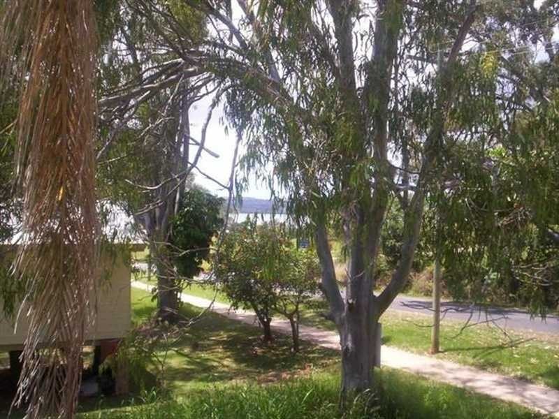 126 Lucas Drive, Lamb Island QLD 4184