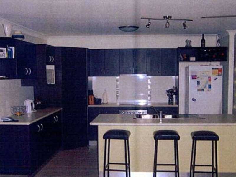 14 Yaraan Court, Beachmere QLD 4510