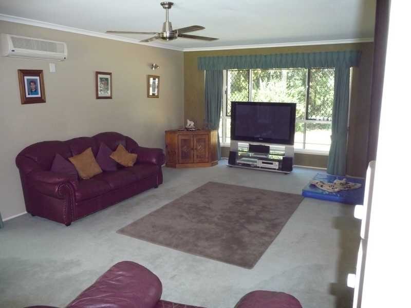 49 Peel Road, Ningi QLD 4511