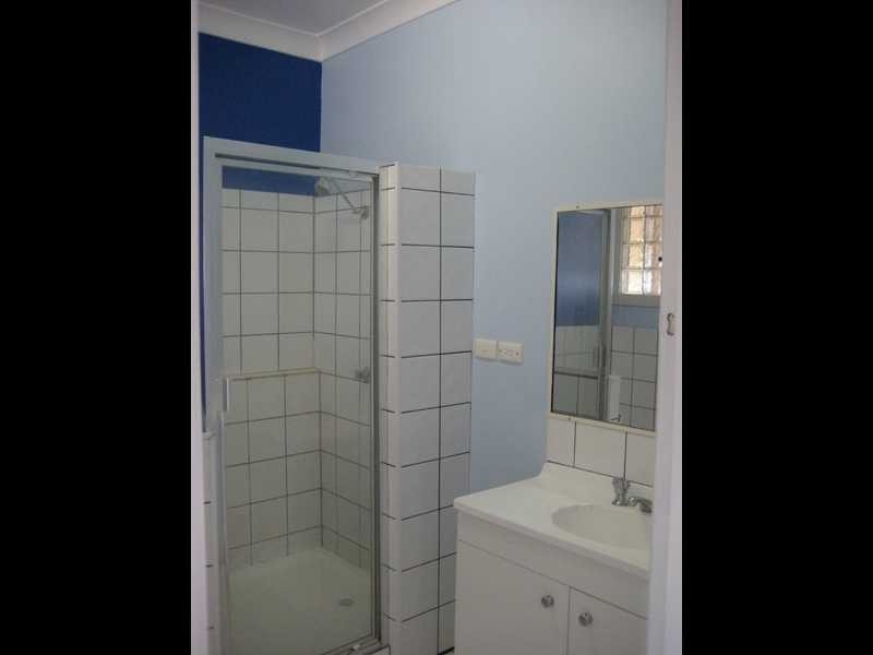 860 Beachmere Road, Beachmere QLD 4510