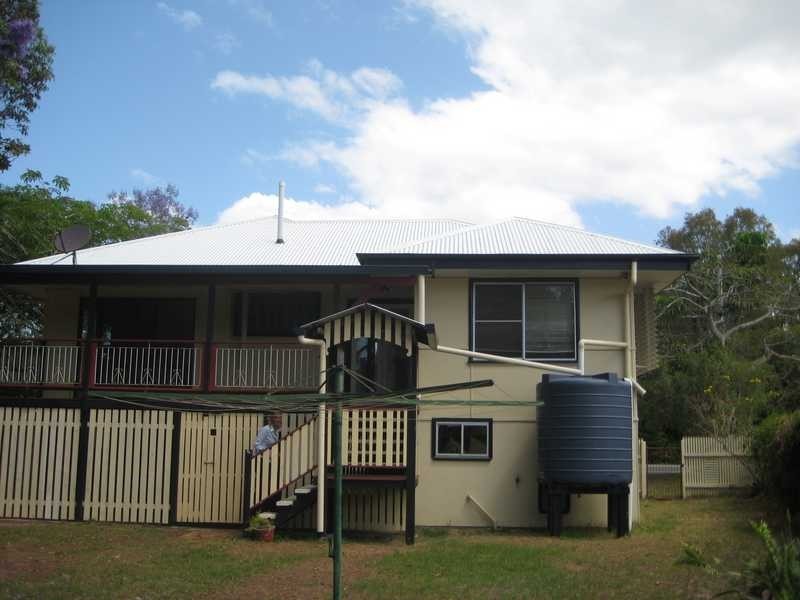 860 Beachmere Road, Beachmere QLD 4510