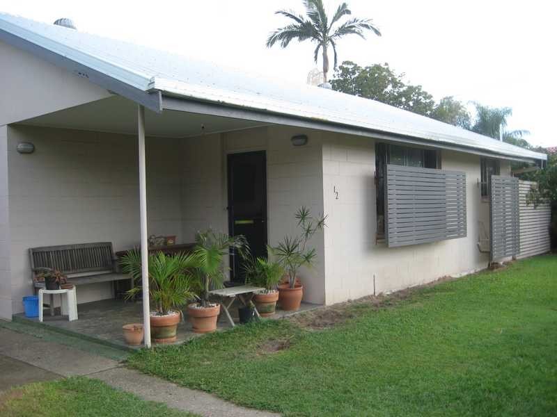 12 Trevor Street, Beachmere QLD 4510