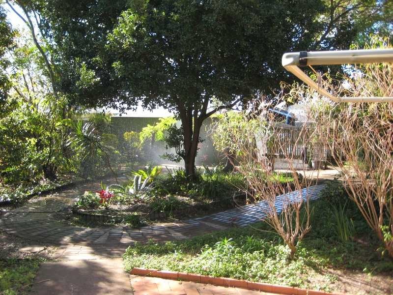 12 James Road, Beachmere QLD 4510
