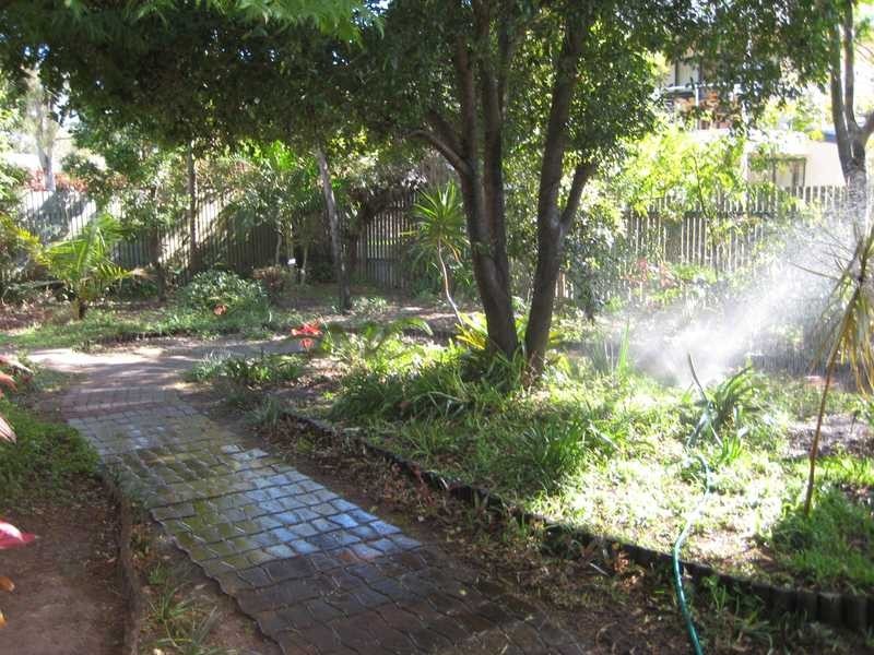 12 James Road, Beachmere QLD 4510