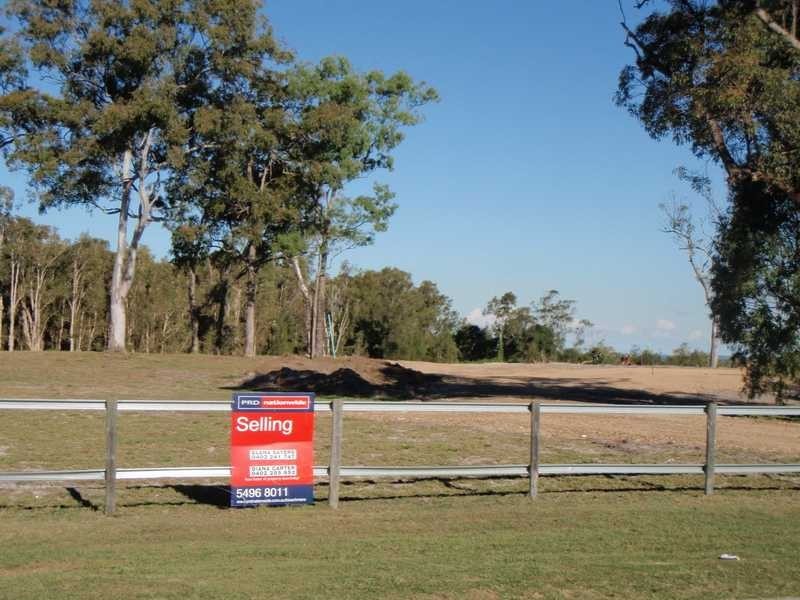 86 Campbell Parade, Beachmere QLD 4510