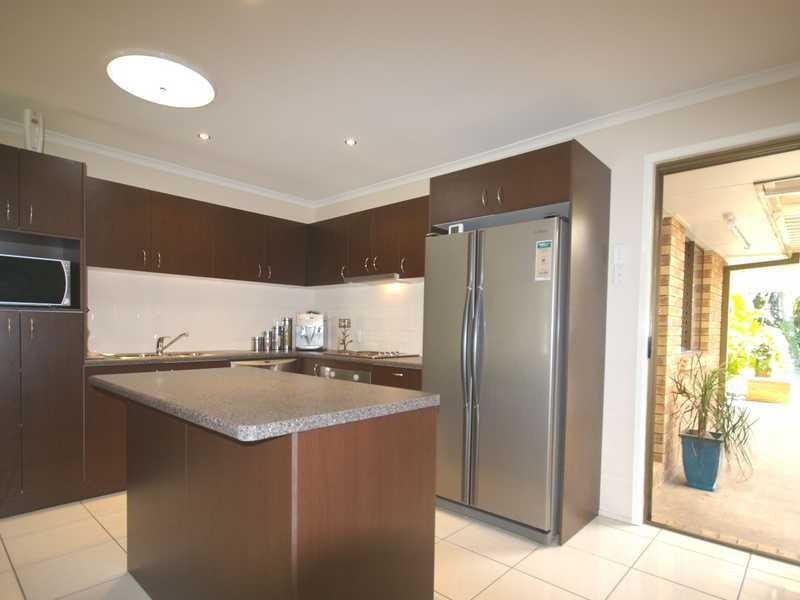 18 Grace Street, Beachmere QLD 4510