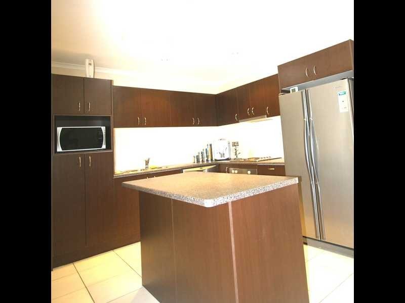 18 Grace Street, Beachmere QLD 4510