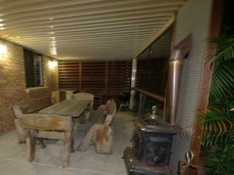 18 Grace Street, Beachmere QLD 4510