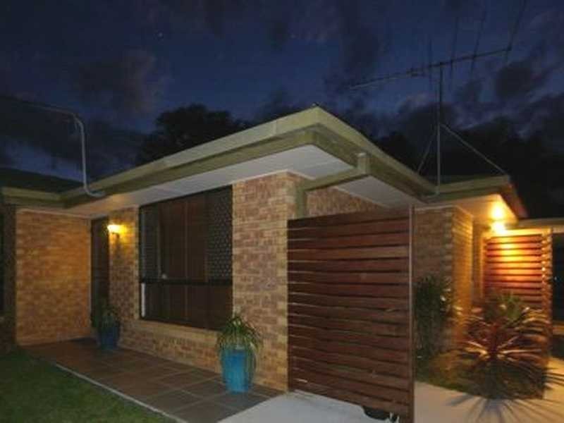 18 Grace Street, Beachmere QLD 4510