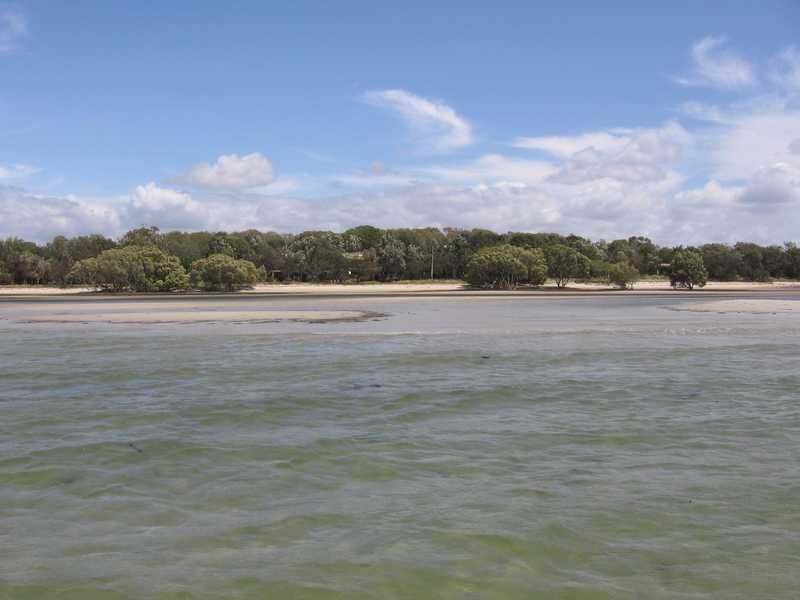 98 Bayside Drive, Beachmere QLD 4510