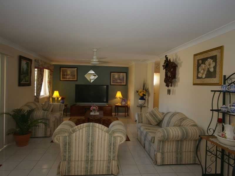 14 Gretel Drive, Beachmere QLD 4510