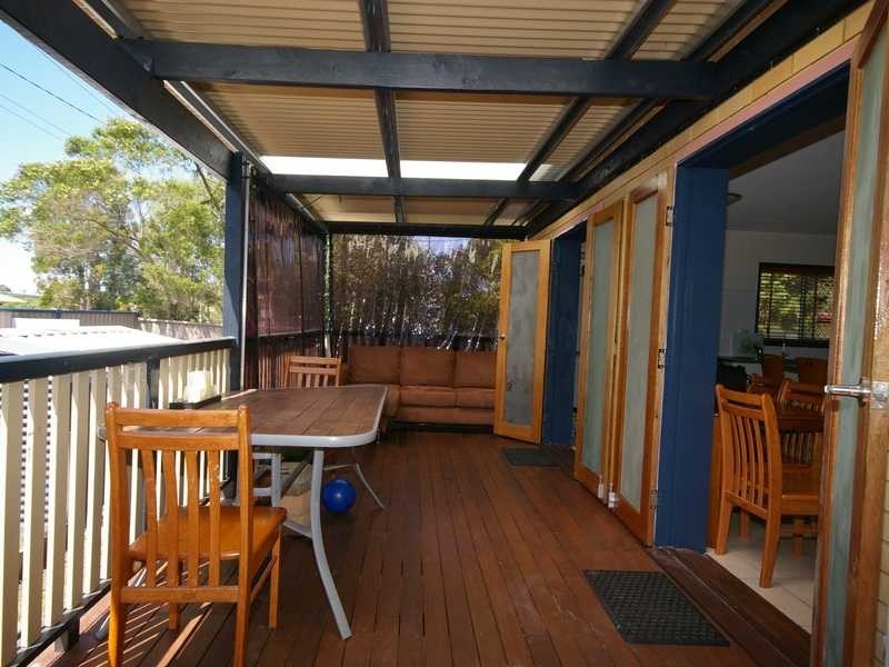 2 Gibson Street, Beachmere QLD 4510