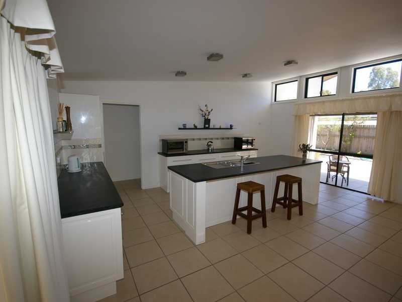 192 Moreton Terrace, Beachmere QLD 4510