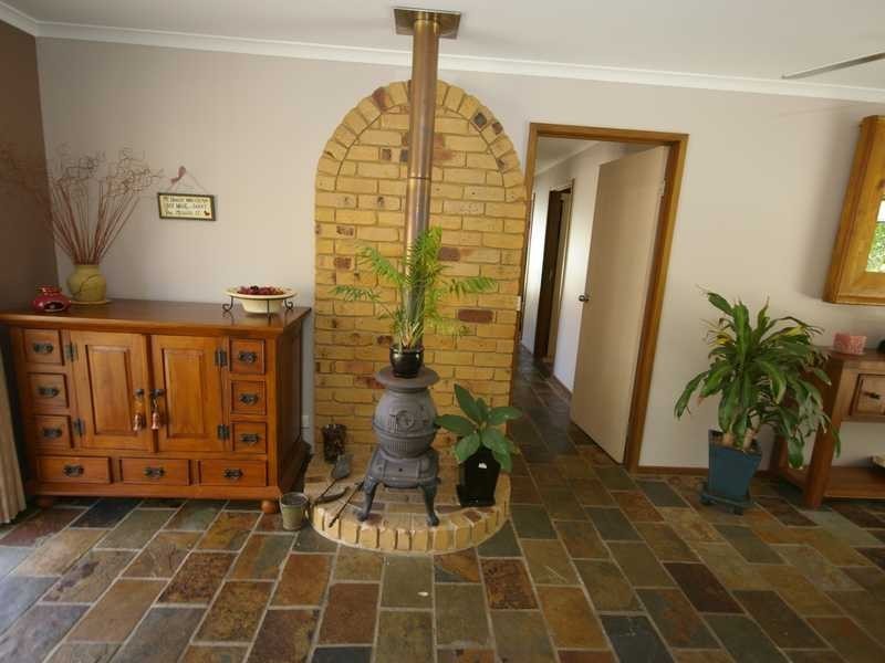 45 James Road, Beachmere QLD 4510