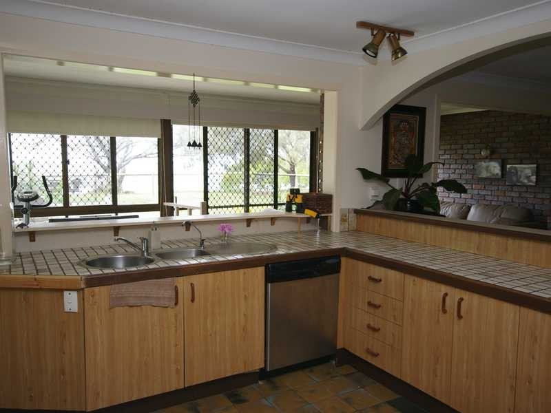 149 Bishop Road, Beachmere QLD 4510