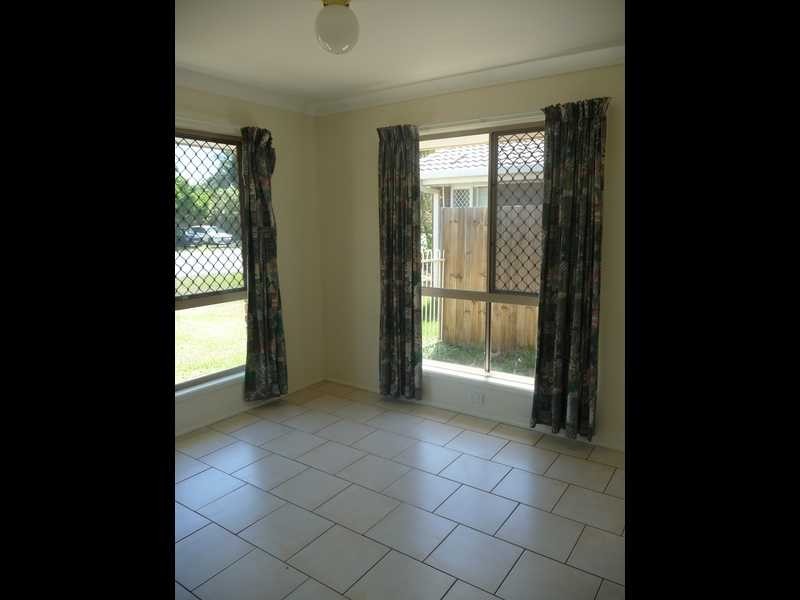 30 Kunde Street, Beachmere QLD 4510