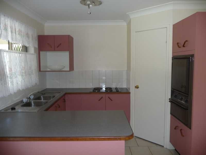 30 Kunde Street, Beachmere QLD 4510