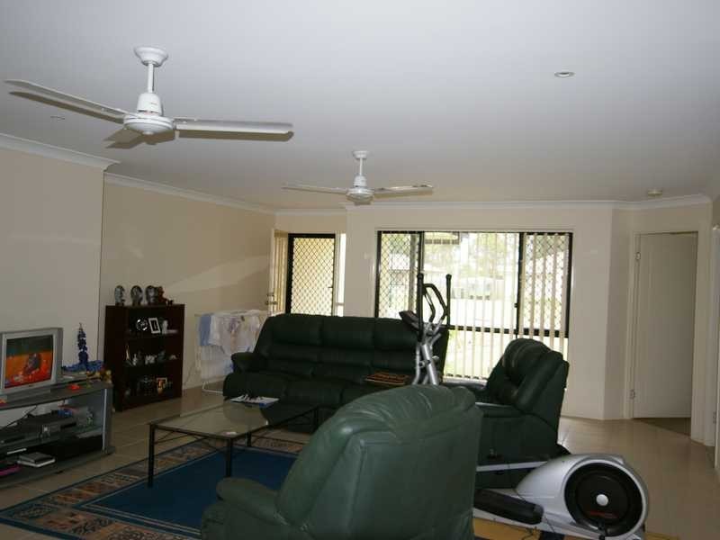 21 Fenton Court, Caboolture QLD 4510