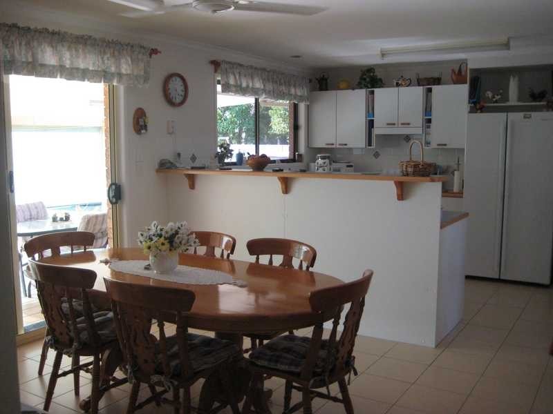 41 Patrick Street, Beachmere QLD 4510