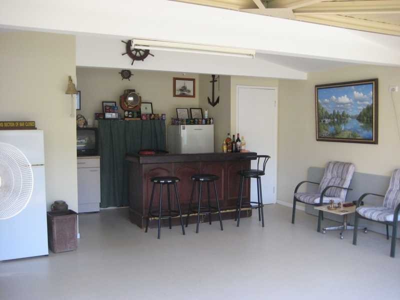 41 Patrick Street, Beachmere QLD 4510