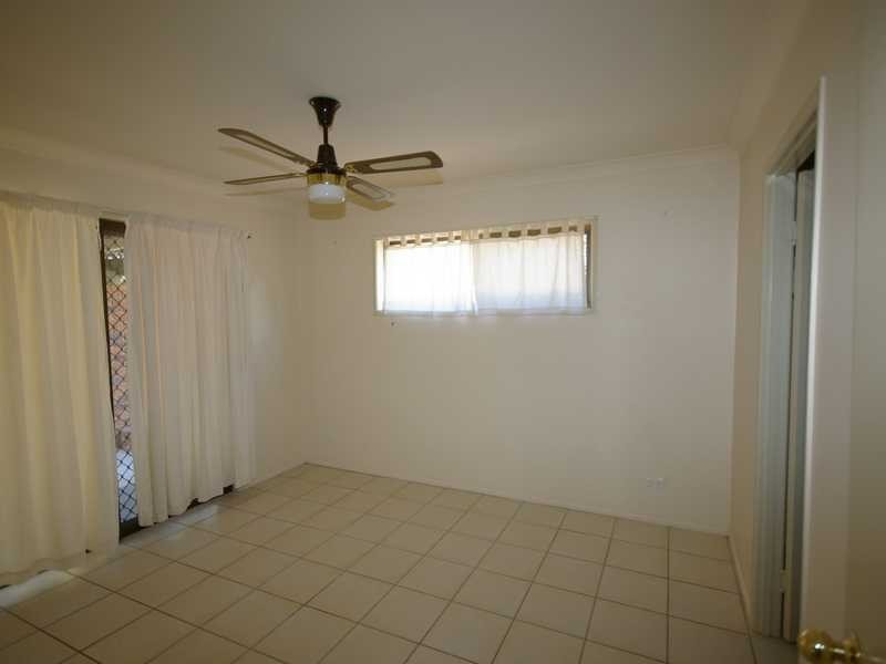 18 Randolph Street, Beachmere QLD 4510