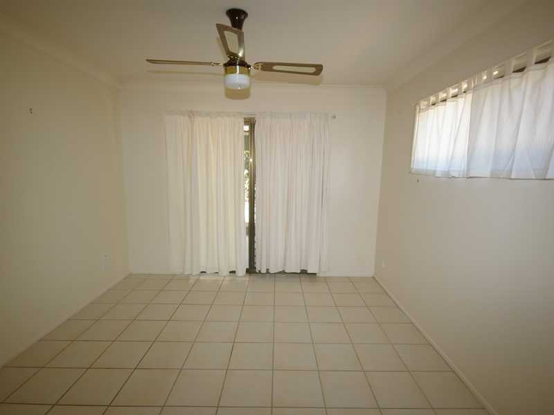 18 Randolph Street, Beachmere QLD 4510