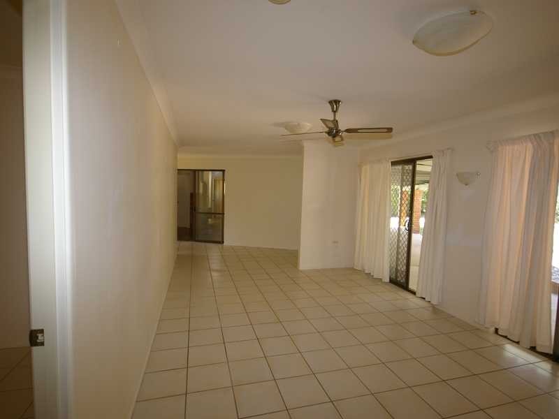 18 Randolph Street, Beachmere QLD 4510