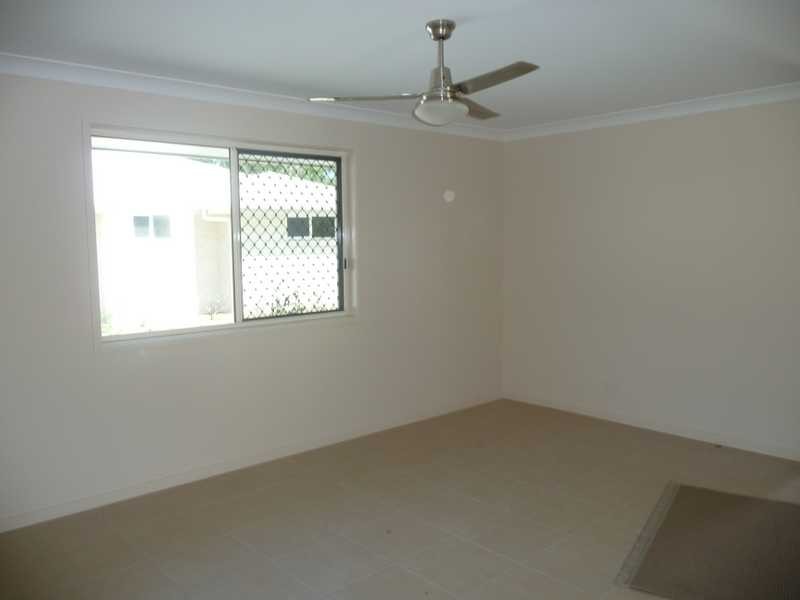 865 Beachmere Road, Beachmere QLD 4510