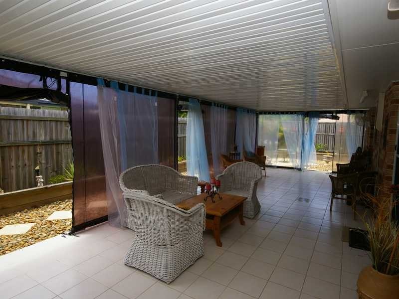 14 Weeroona Avenue, Beachmere QLD 4510